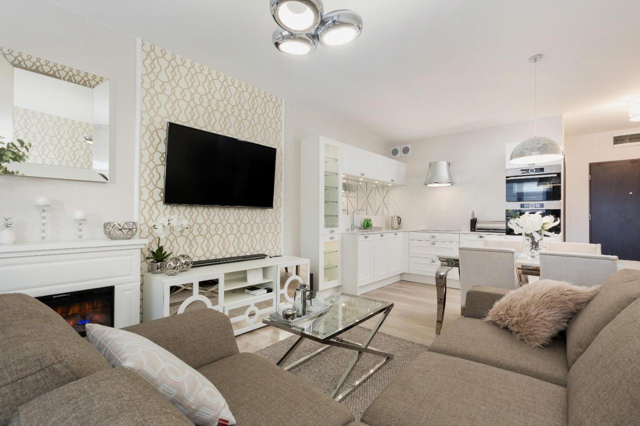 Maybesea Polanki Park Premium Apartment